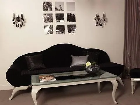 Hotel Boutique Konfidentiel 4*