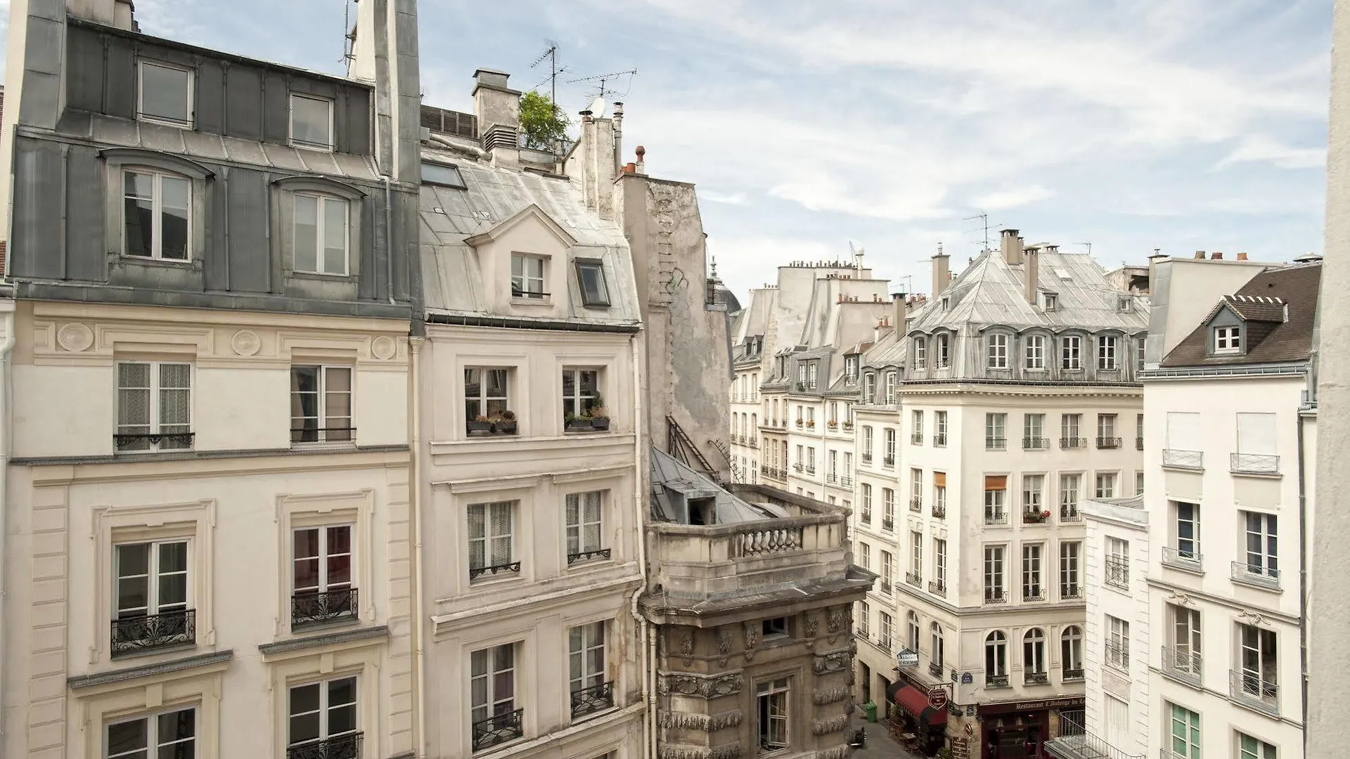 Boutique Konfidentiel 4* Paris